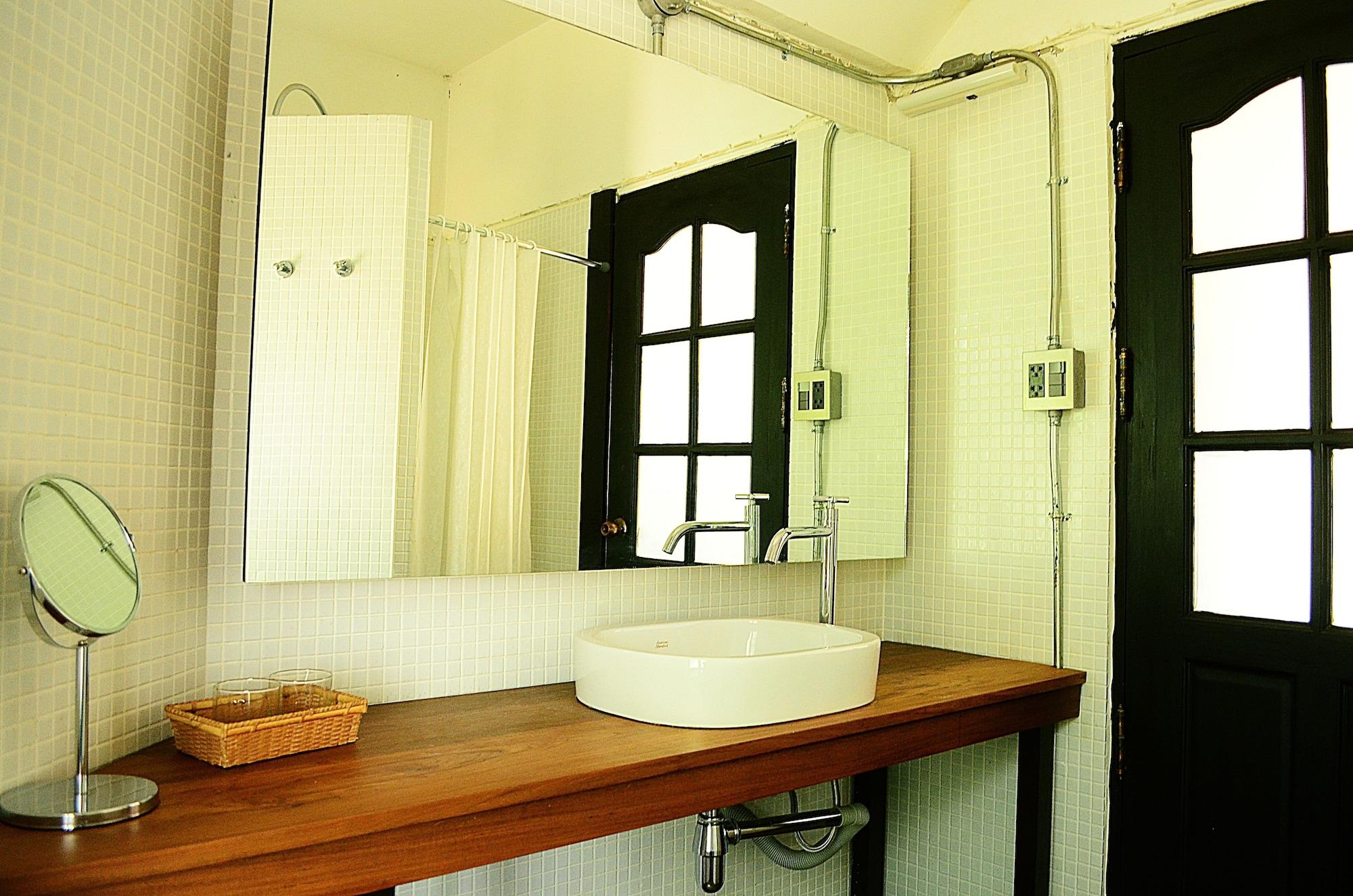 Early Bird Bed & Breakfast (Adults Only) Chiang Mai Zewnętrze zdjęcie